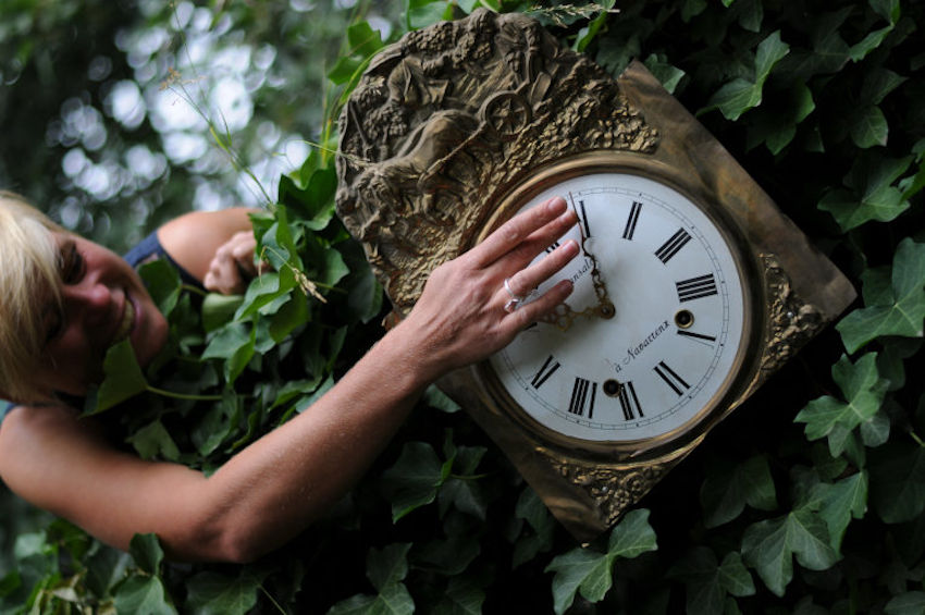 Stéphanie et son horloge